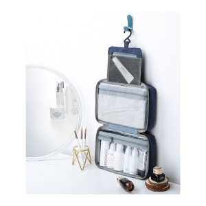 HANGING TOILETRY TRAVEL POUCH